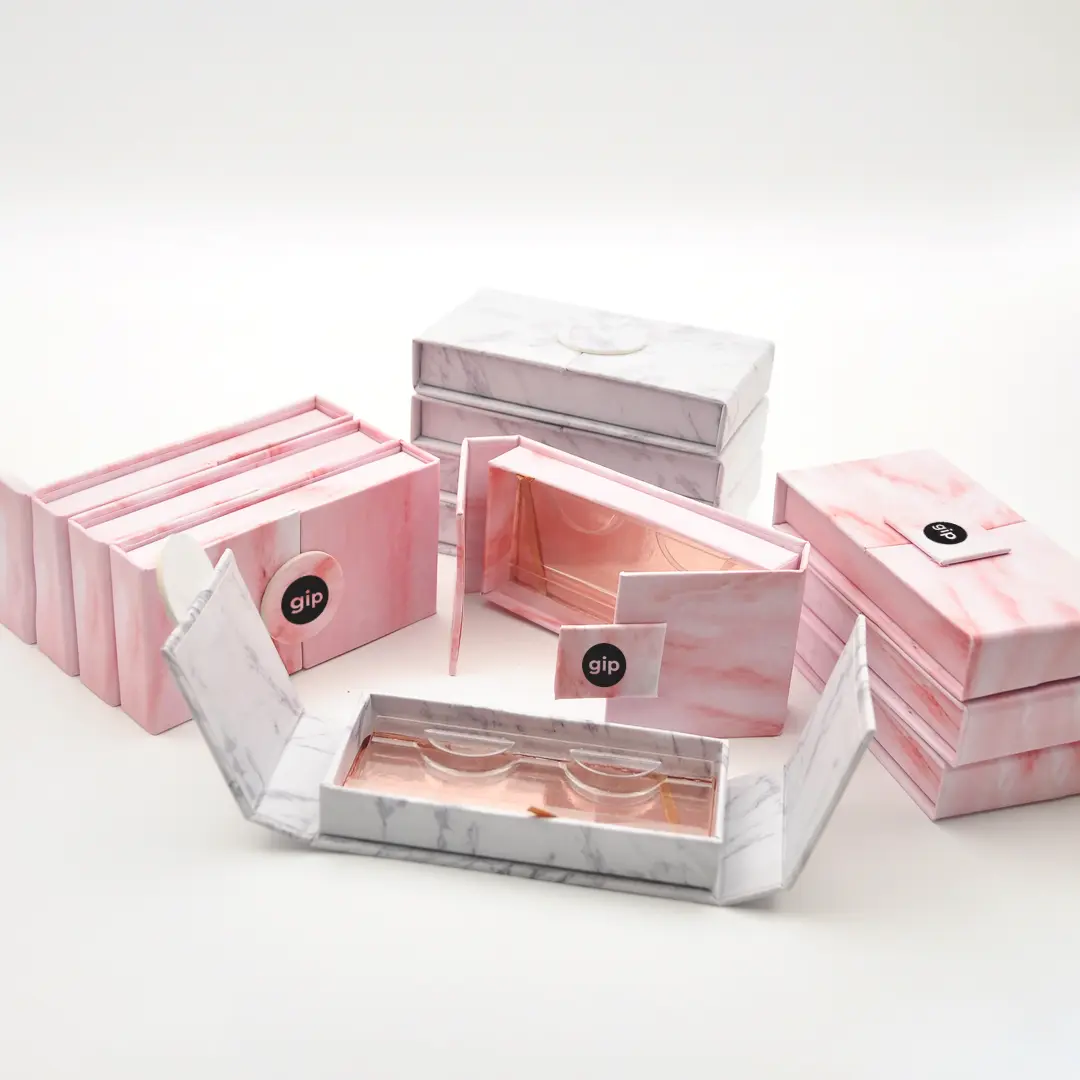 Custom Eyelash Boxes